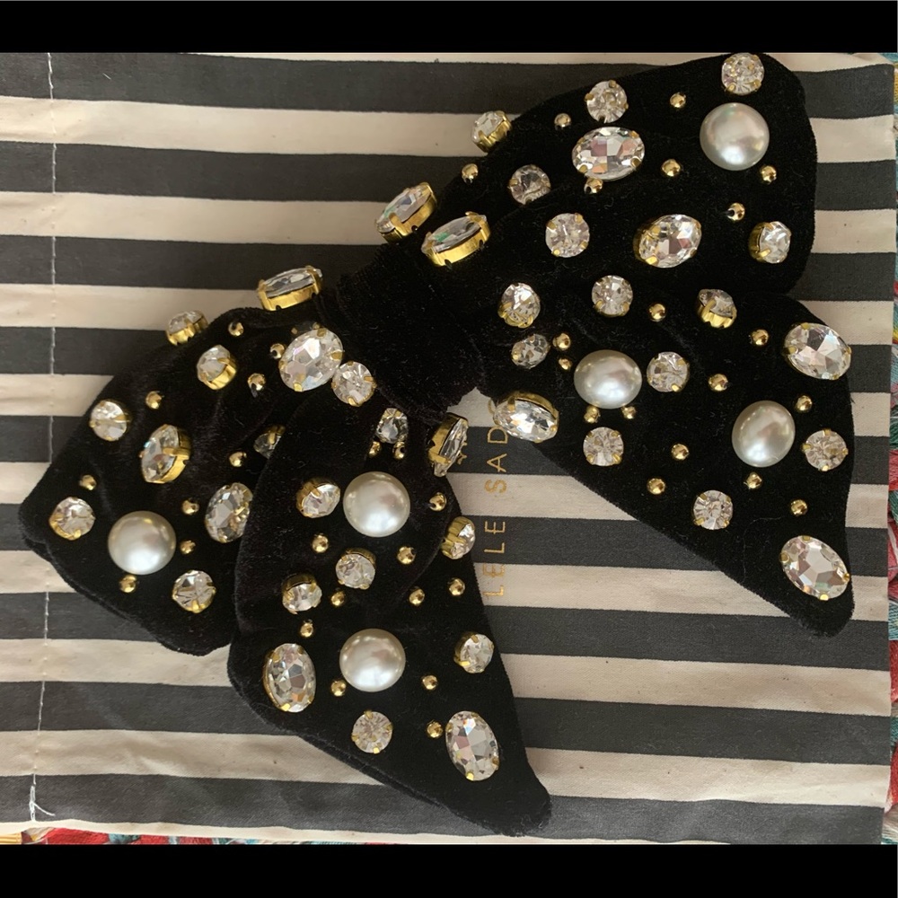 Lele Sadoughi black velvet bow